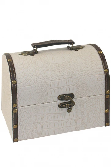 Упаковка сундук "Белый" дерево+кожа  фото 1